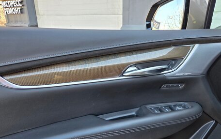 Cadillac XT5 I рестайлинг, 2022 год, 4 750 000 рублей, 20 фотография