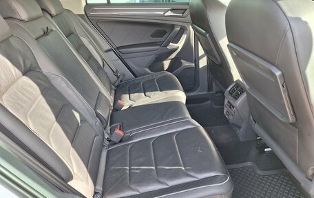 Volkswagen Tiguan II, 2019 год, 2 780 000 рублей, 13 фотография