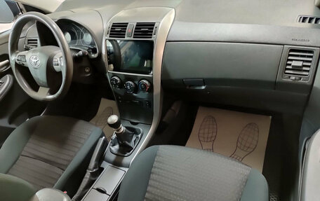 Toyota Corolla, 2012 год, 1 035 000 рублей, 9 фотография