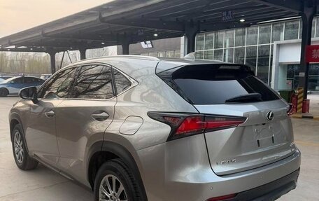 Lexus NX I, 2021 год, 2 700 000 рублей, 6 фотография