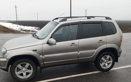 Chevrolet Niva I рестайлинг, 2017 год, 785 000 рублей, 1 фотография