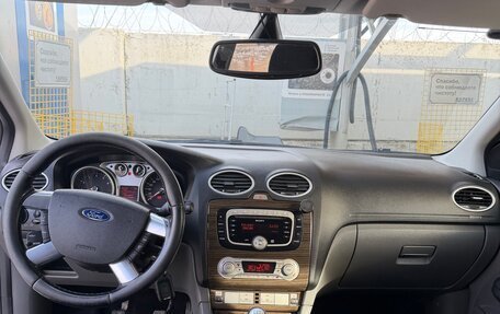 Ford Focus II рестайлинг, 2008 год, 590 000 рублей, 33 фотография