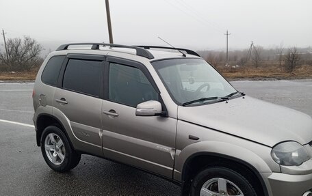 Chevrolet Niva I рестайлинг, 2017 год, 785 000 рублей, 2 фотография