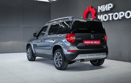 Skoda Yeti I рестайлинг, 2018 год, 1 800 000 рублей, 10 фотография