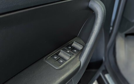 Skoda Yeti I рестайлинг, 2018 год, 1 800 000 рублей, 26 фотография