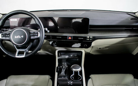 KIA K5, 2023 год, 3 899 000 рублей, 12 фотография