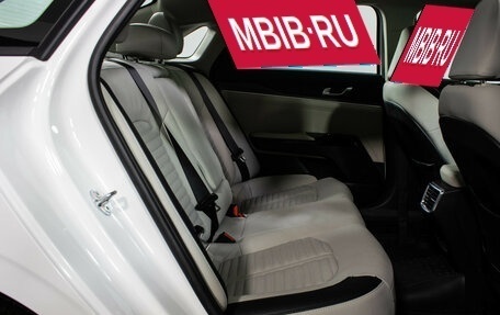 KIA K5, 2023 год, 3 899 000 рублей, 9 фотография