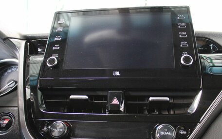 Toyota Camry, 2021 год, 3 350 000 рублей, 13 фотография