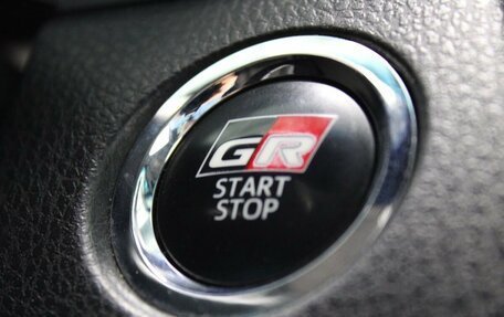 Toyota Camry, 2021 год, 3 350 000 рублей, 15 фотография