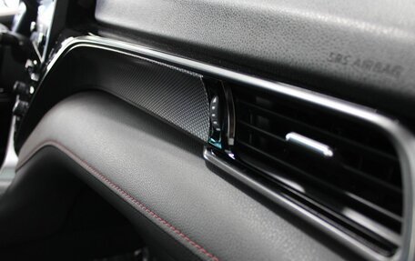 Toyota Camry, 2021 год, 3 350 000 рублей, 16 фотография