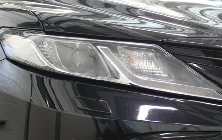 Toyota Camry, 2021 год, 3 350 000 рублей, 18 фотография