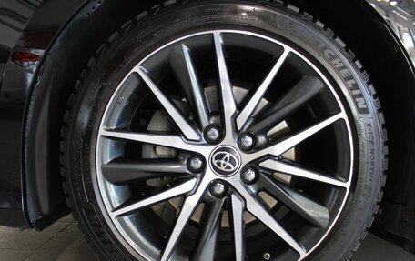 Toyota Camry, 2021 год, 3 350 000 рублей, 20 фотография