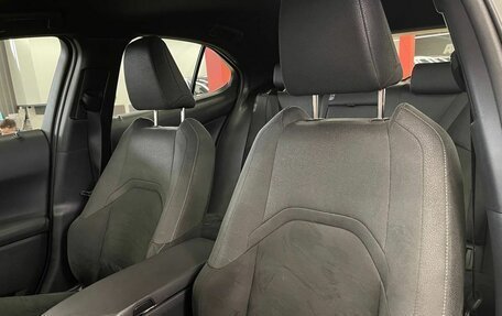 Lexus UX I, 2020 год, 2 740 000 рублей, 12 фотография