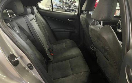 Lexus UX I, 2020 год, 2 740 000 рублей, 26 фотография