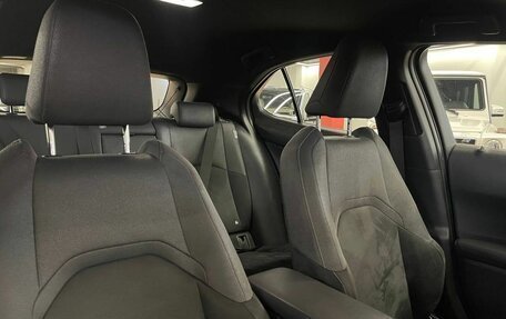 Lexus UX I, 2020 год, 2 740 000 рублей, 25 фотография