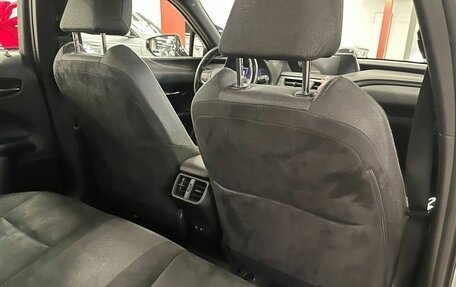 Lexus UX I, 2020 год, 2 740 000 рублей, 27 фотография