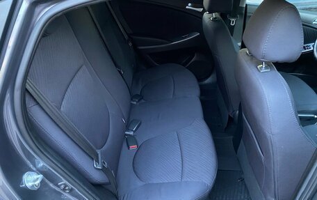 Hyundai Solaris II рестайлинг, 2015 год, 1 049 000 рублей, 8 фотография