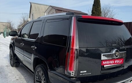 Cadillac Escalade III, 2011 год, 3 200 000 рублей, 5 фотография