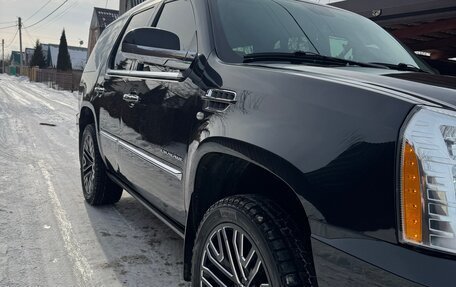 Cadillac Escalade III, 2011 год, 3 200 000 рублей, 9 фотография