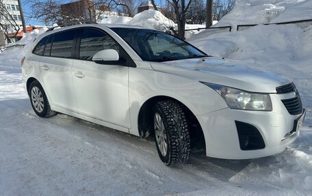 Chevrolet Cruze II, 2014 год, 675 000 рублей, 2 фотография
