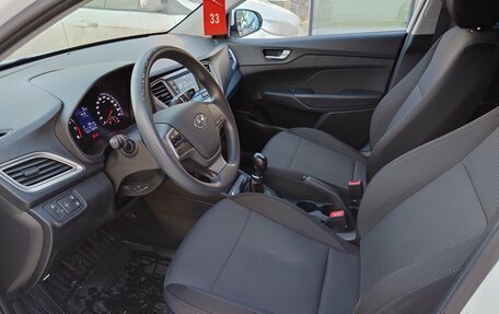 Hyundai Solaris II рестайлинг, 2019 год, 1 190 000 рублей, 8 фотография