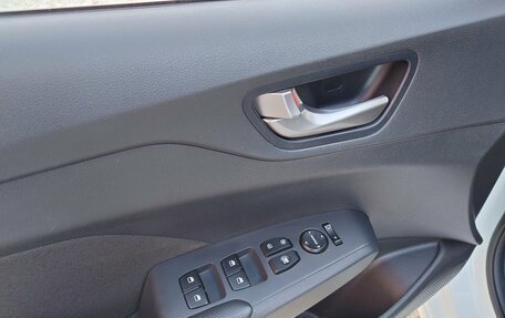 Hyundai Solaris II рестайлинг, 2019 год, 1 190 000 рублей, 11 фотография