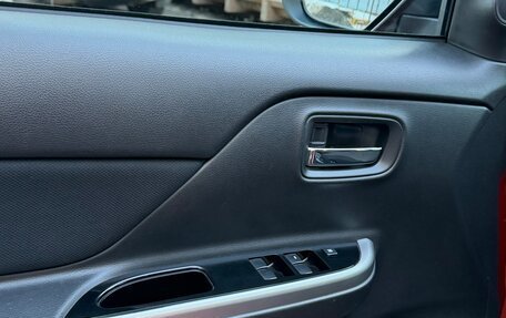 Mitsubishi L200 IV рестайлинг, 2020 год, 4 300 000 рублей, 26 фотография