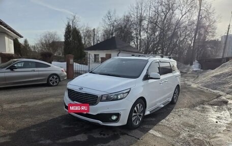 KIA Carnival III, 2018 год, 2 670 000 рублей, 2 фотография