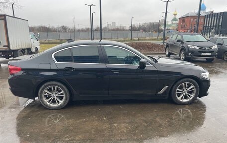 BMW 5 серия, 2019 год, 2 850 000 рублей, 3 фотография