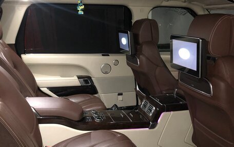 Land Rover Range Rover IV рестайлинг, 2017 год, 5 200 000 рублей, 5 фотография