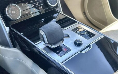 Land Rover Range Rover IV рестайлинг, 2023 год, 14 790 000 рублей, 14 фотография