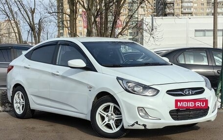 Hyundai Solaris II рестайлинг, 2011 год, 589 000 рублей, 3 фотография