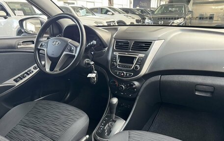 Hyundai Solaris II рестайлинг, 2014 год, 999 000 рублей, 18 фотография
