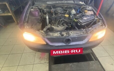 Opel Vectra B рестайлинг, 1996 год, 100 000 рублей, 1 фотография