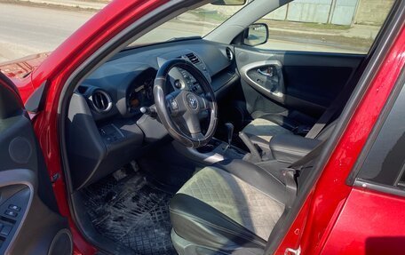 Toyota RAV4, 2006 год, 850 000 рублей, 2 фотография