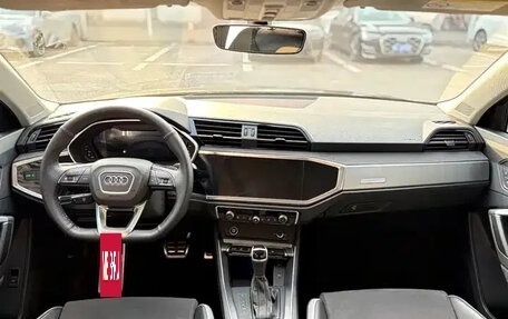 Audi Q3, 2023 год, 2 251 000 рублей, 10 фотография