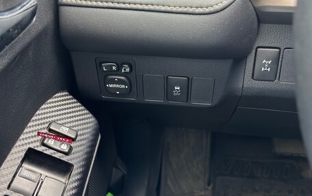 Toyota RAV4, 2014 год, 1 900 000 рублей, 10 фотография