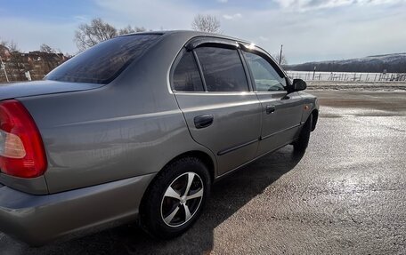 Hyundai Accent II, 2002 год, 335 000 рублей, 9 фотография