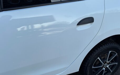 Renault Logan II, 2018 год, 600 000 рублей, 10 фотография