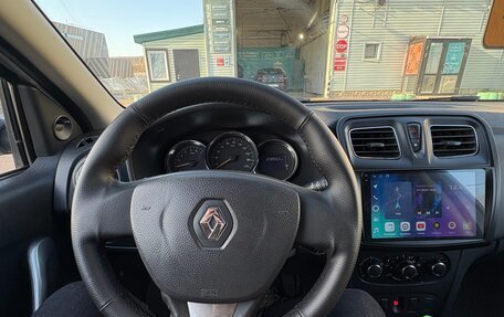 Renault Logan II, 2018 год, 600 000 рублей, 22 фотография