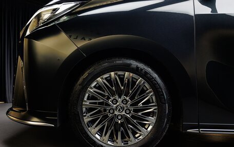 Lexus LM, 2025 год, 19 600 000 рублей, 9 фотография