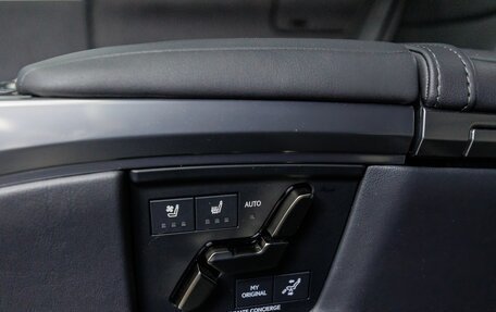 Lexus LM, 2025 год, 19 600 000 рублей, 20 фотография