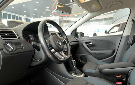 Volkswagen Polo VI (EU Market), 2019 год, 860 000 рублей, 16 фотография