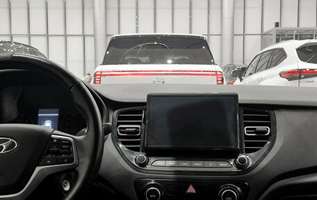 Hyundai Solaris II рестайлинг, 2021 год, 1 562 000 рублей, 15 фотография