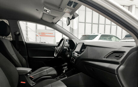 Hyundai Solaris II рестайлинг, 2021 год, 1 562 000 рублей, 11 фотография