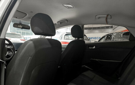 Hyundai Solaris II рестайлинг, 2021 год, 1 562 000 рублей, 12 фотография