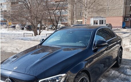 Mercedes-Benz E-Класс, 2021 год, 5 850 000 рублей, 3 фотография