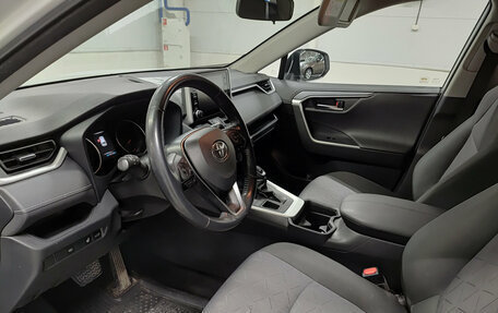 Toyota RAV4, 2019 год, 2 920 000 рублей, 16 фотография