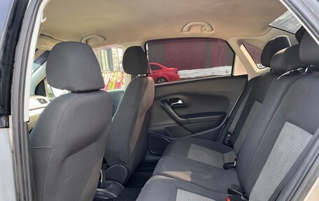 Volkswagen Polo VI (EU Market), 2011 год, 450 000 рублей, 9 фотография