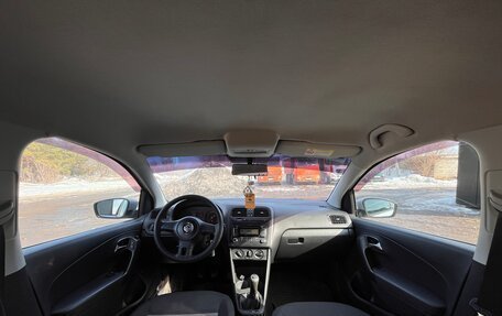 Volkswagen Polo VI (EU Market), 2011 год, 450 000 рублей, 8 фотография